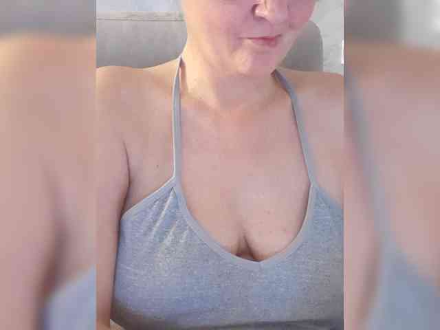 SexiestJess45 webcam