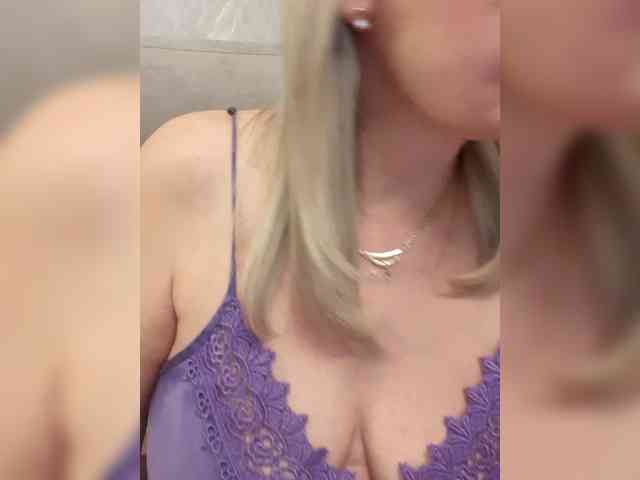 SexiestJess45