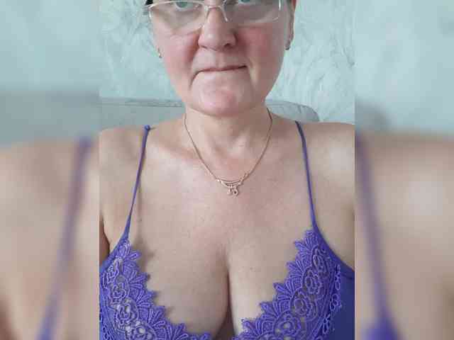 SexiestJess45