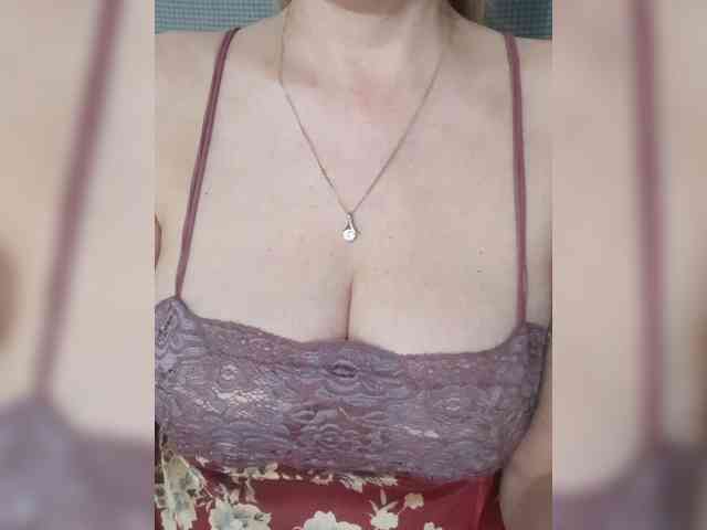 SexiestJess45 webcam