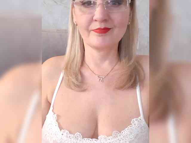 SexiestJess45