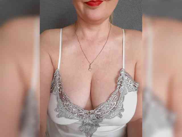 SexiestJess45 webcam