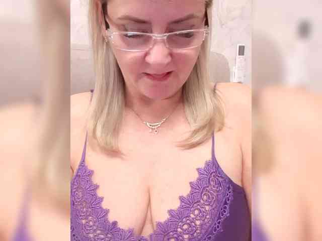 SexiestJess45 webcam