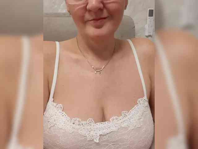 SexiestJess45 SexiestJess45