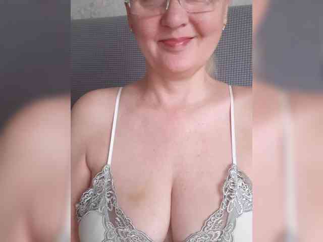 SexiestJess45