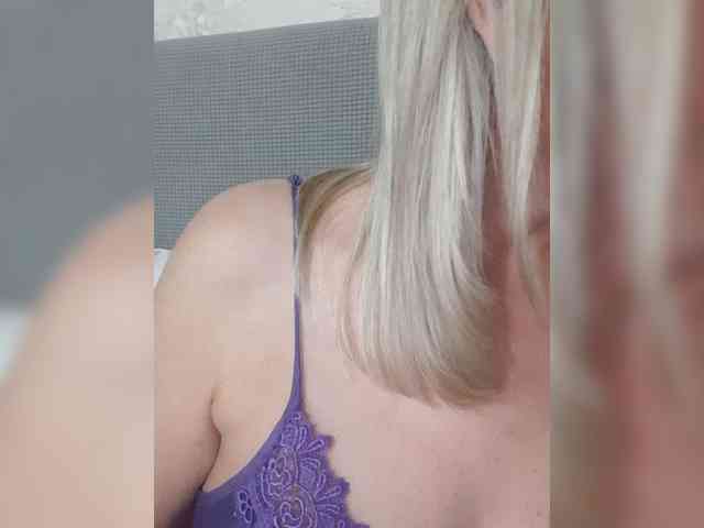 SexiestJess45 webcam