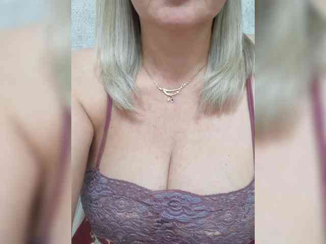 SexiestJess45 webcam