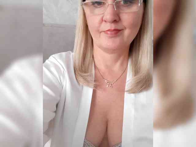 SexiestJess45 webcam