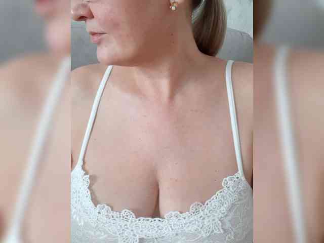 SexiestJess45