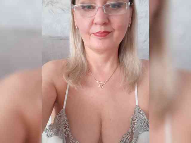 SexiestJess45 webcam