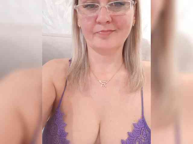 SexiestJess45 webcam