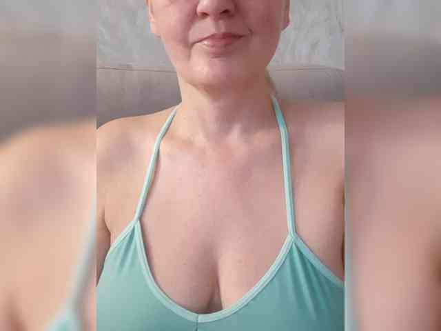 SexiestJess45