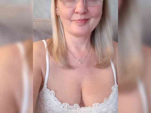 sexiestjess45's live room