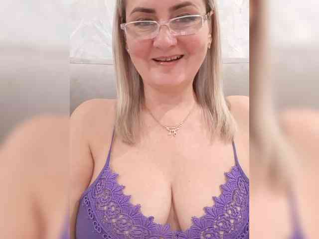 SexiestJess45 webcam