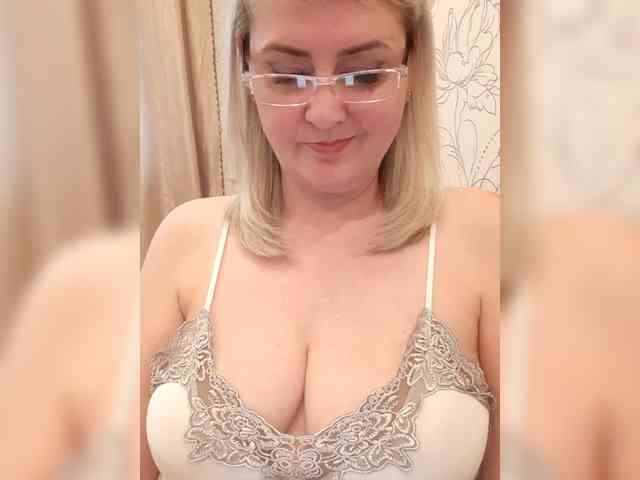 SexiestJess45 webcam