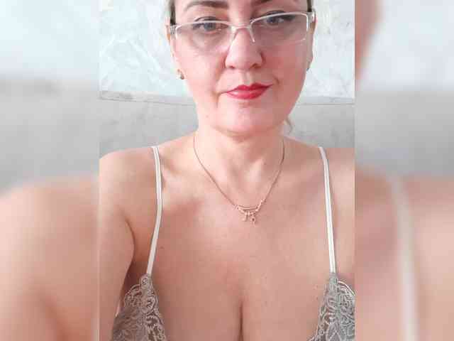 SexiestJess45 webcam
