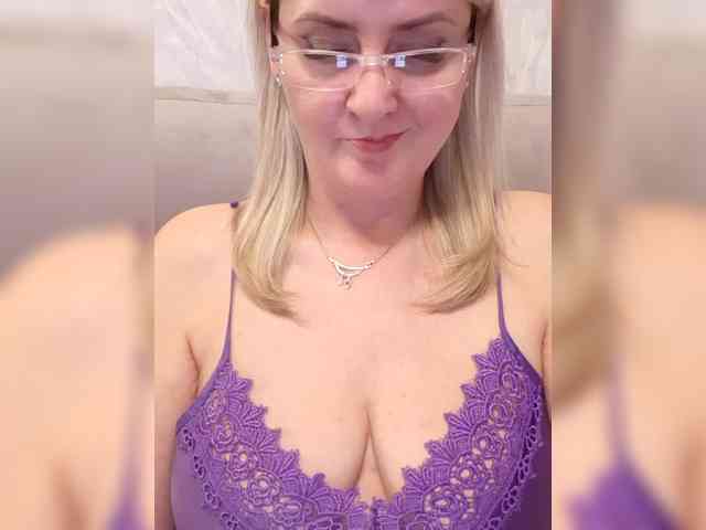 SexiestJess45 webcam