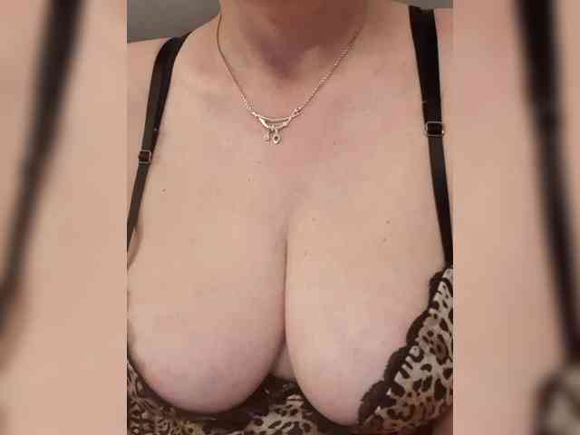 SexiestJess45 webcam
