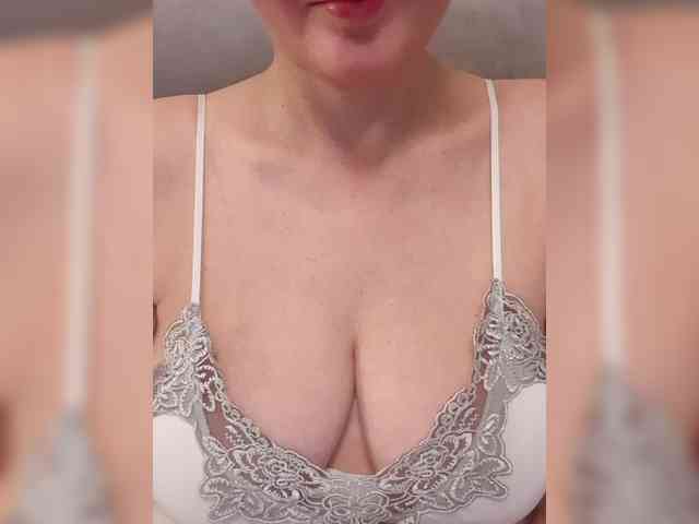 SexiestJess45