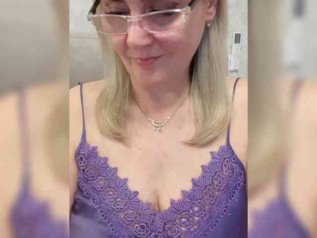 SexiestJess45 webcam