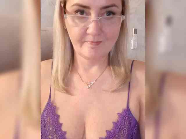 SexiestJess45 webcam