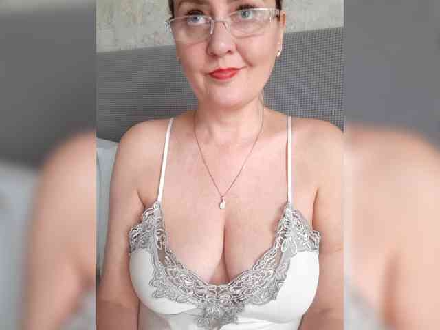 SexiestJess45 webcam