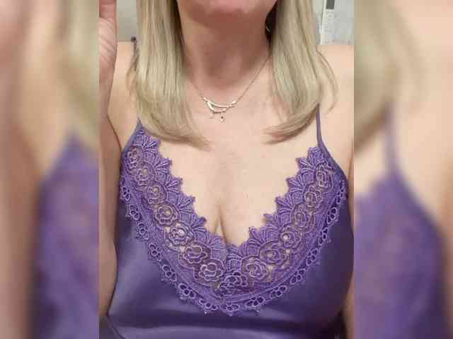 SexiestJess45 webcam