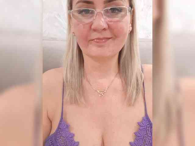 SexiestJess45 webcam