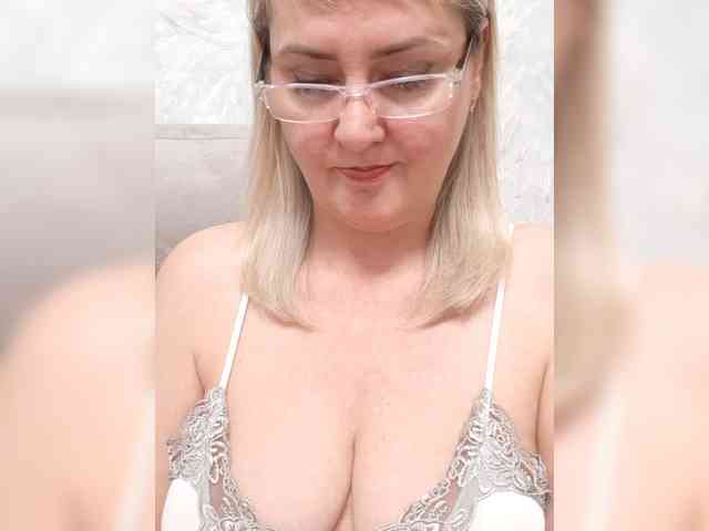 SexiestJess45 webcam