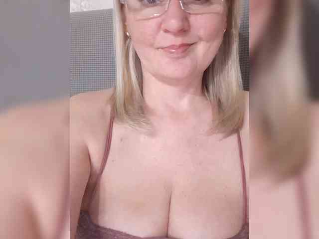 SexiestJess45 webcam
