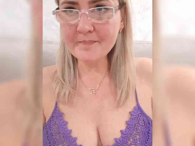 SexiestJess45