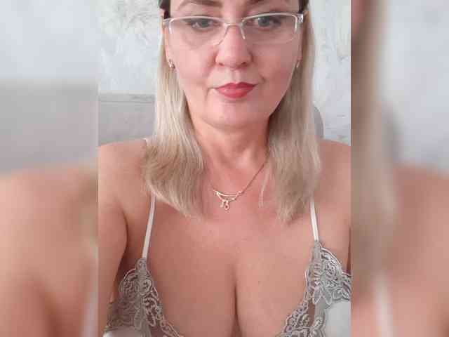 SexiestJess45