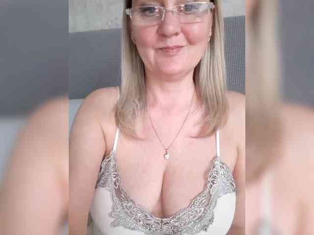 SexiestJess45