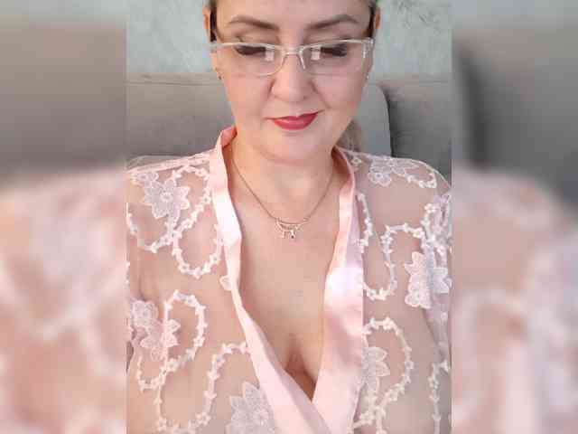 SexiestJess45