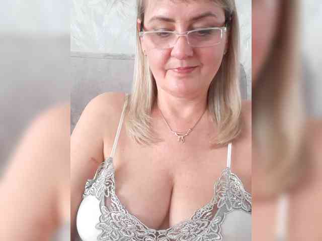 SexiestJess45 webcam