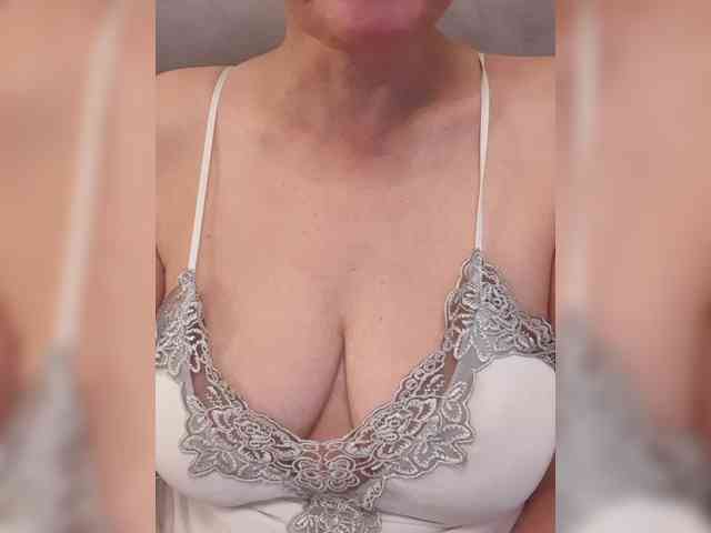 SexiestJess45 SexiestJess45