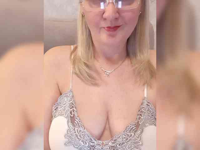 Вебкам-шоу SexiestJess45