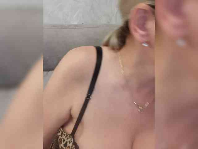 SexiestJess45