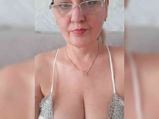 SexiestJess45