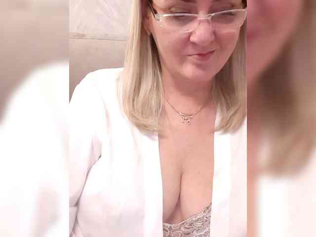 SexiestJess45 webcam
