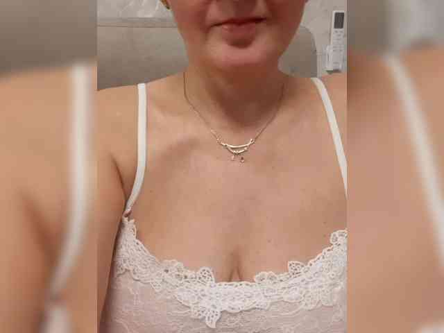 SexiestJess45