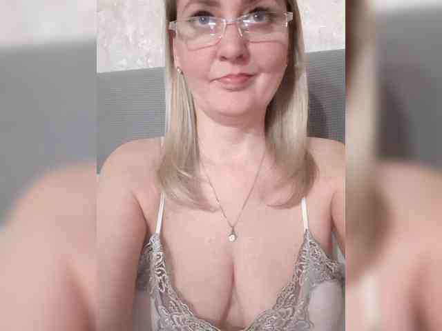 SexiestJess45 webcam