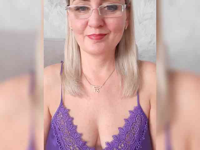 SexiestJess45 webcam