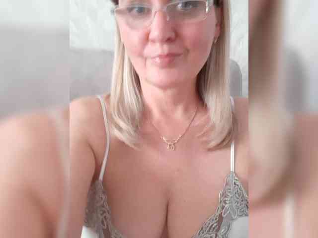 SexiestJess45