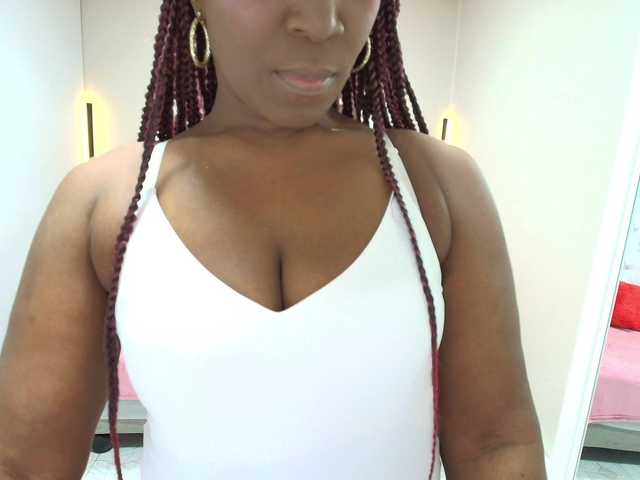 Kimmturner live cam on BongaCams