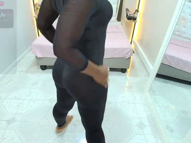 Kimmturner live cam on BongaCams