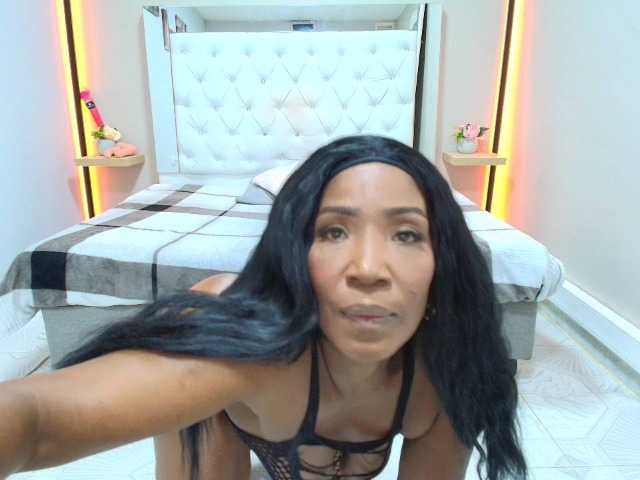 Kimmturner live cam on BongaCams