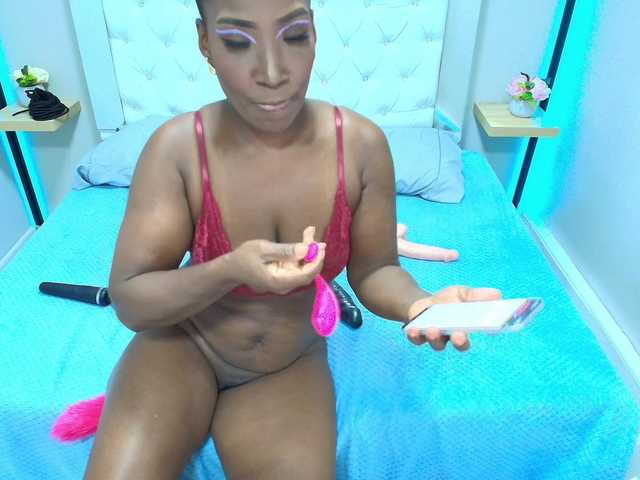 Kimmturner live cam on BongaCams