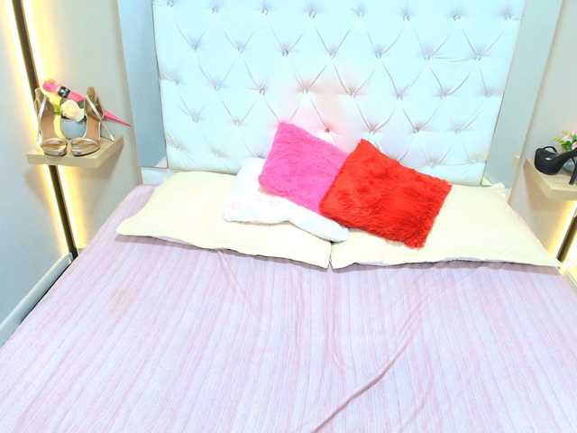 Kimmturner live cam on BongaCams