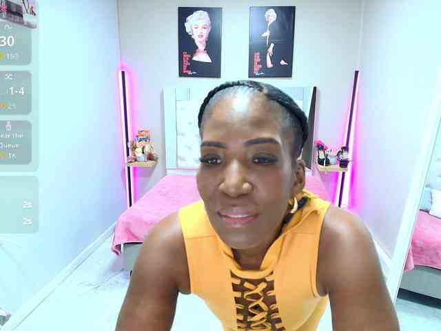 Model: Kimmturner